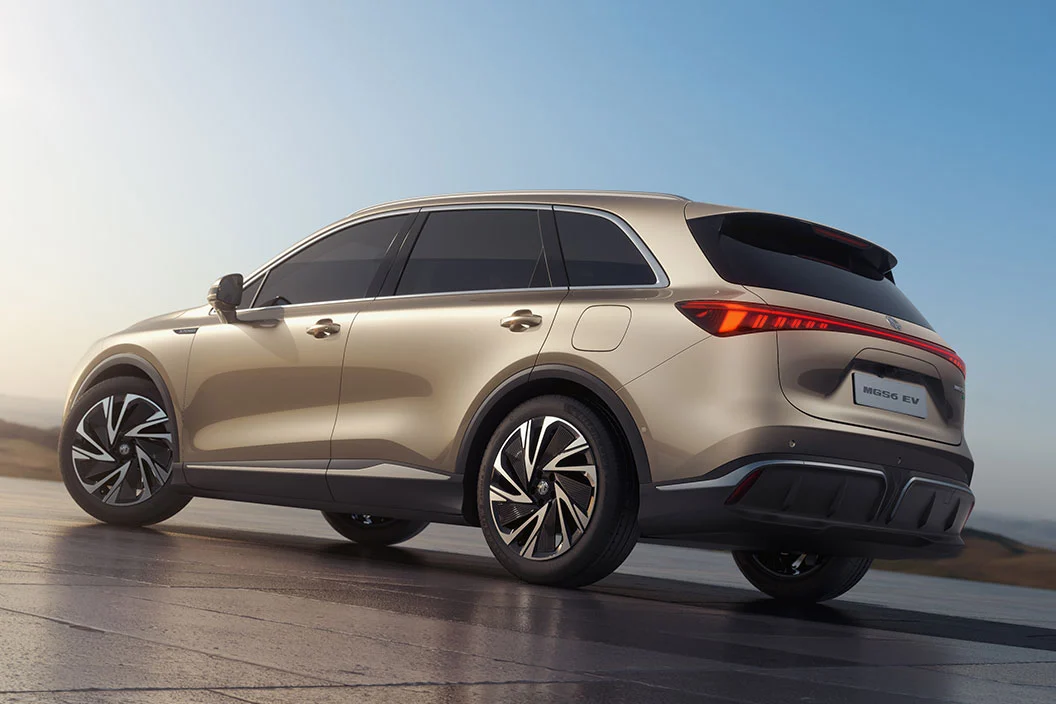 All wheel drive and five driving modes